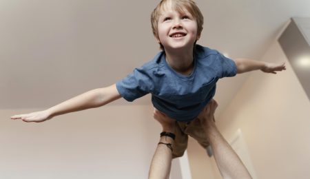 close-up-hands-closing-kid-up