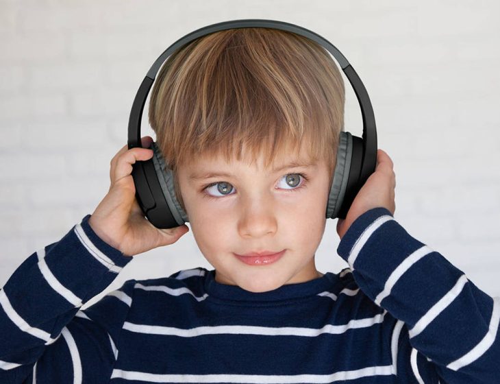pol_pl_Belkin-SOUNDFORM-Mini-On-Ear-Kids-Headphones-BLK-AUD002BTBK-7686_2